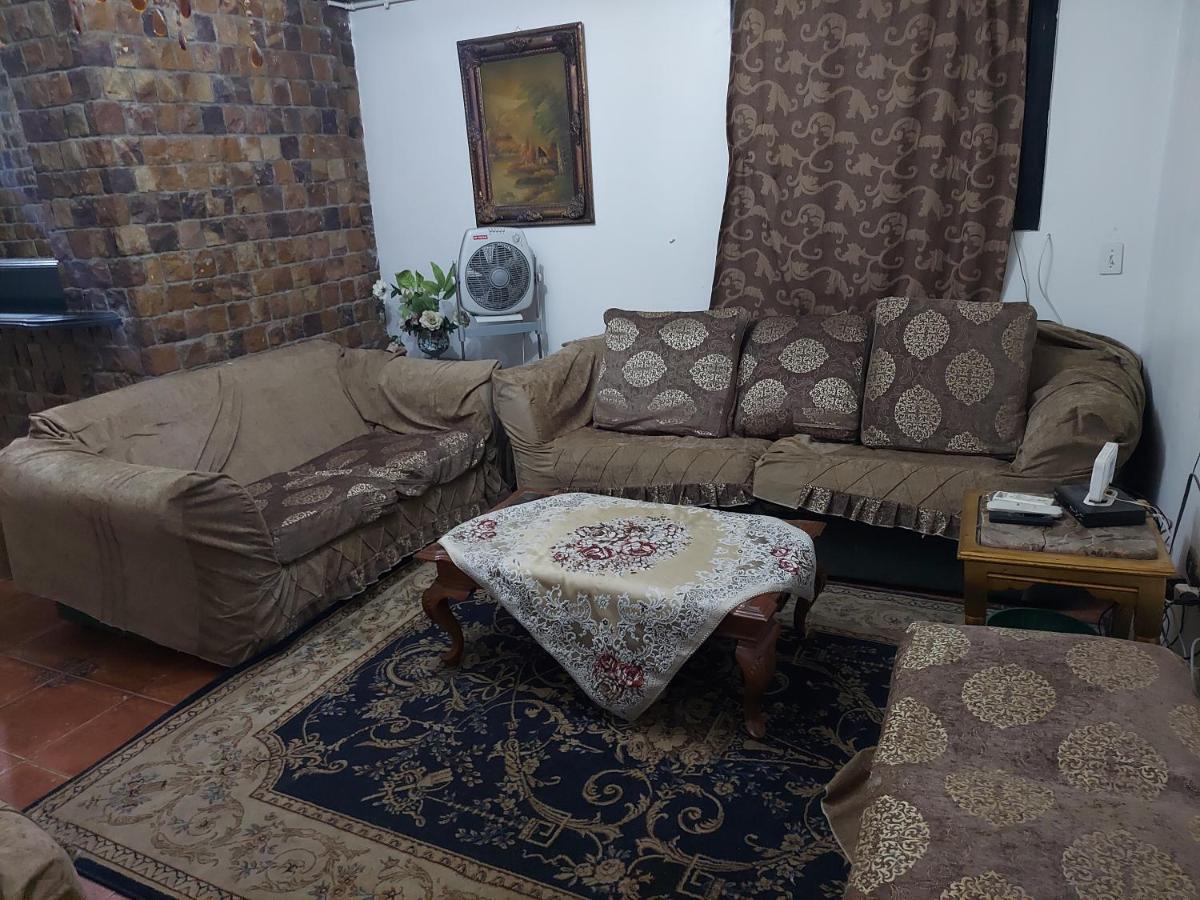 Al Moayad Apartment Near To Genina Mall, Abbas Al Akkad Kairo Eksteriør bilde